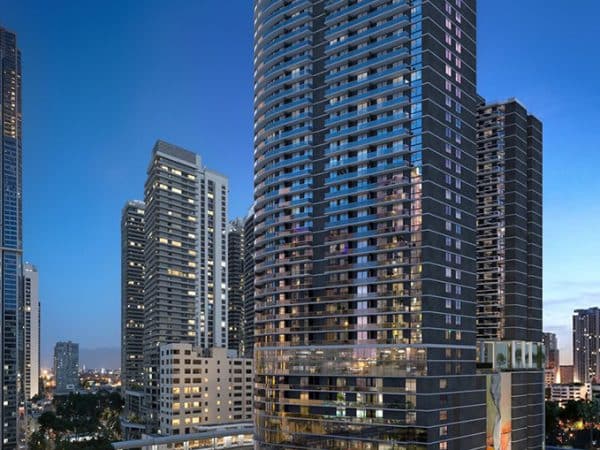 imgi_45_16-One-Twenty-Signature-Building-mobile